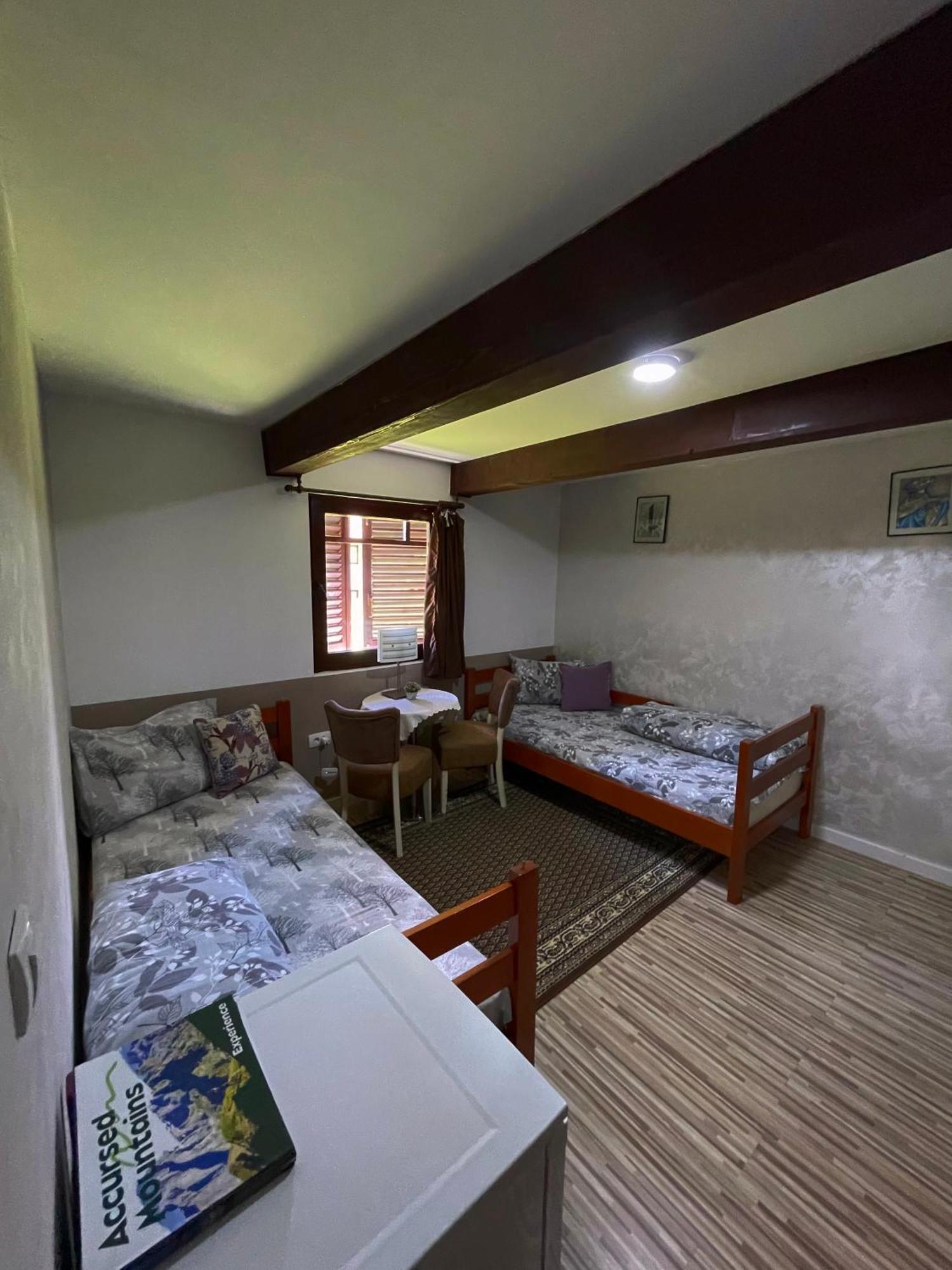 Rooms P&L Плав Экстерьер фото