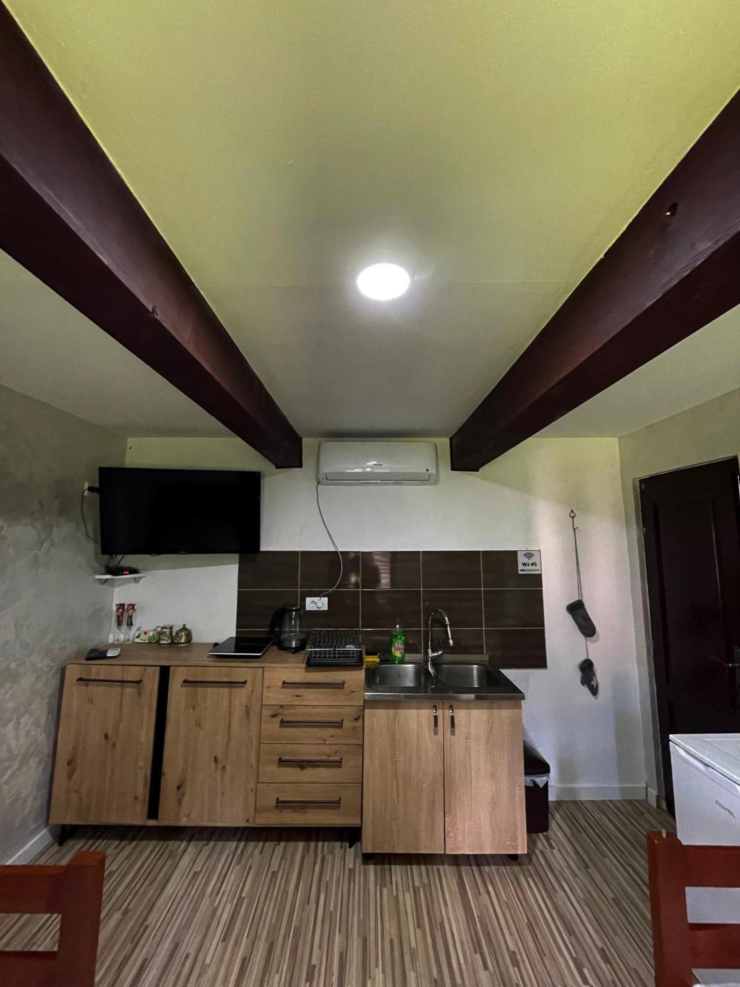Rooms P&L Плав Экстерьер фото