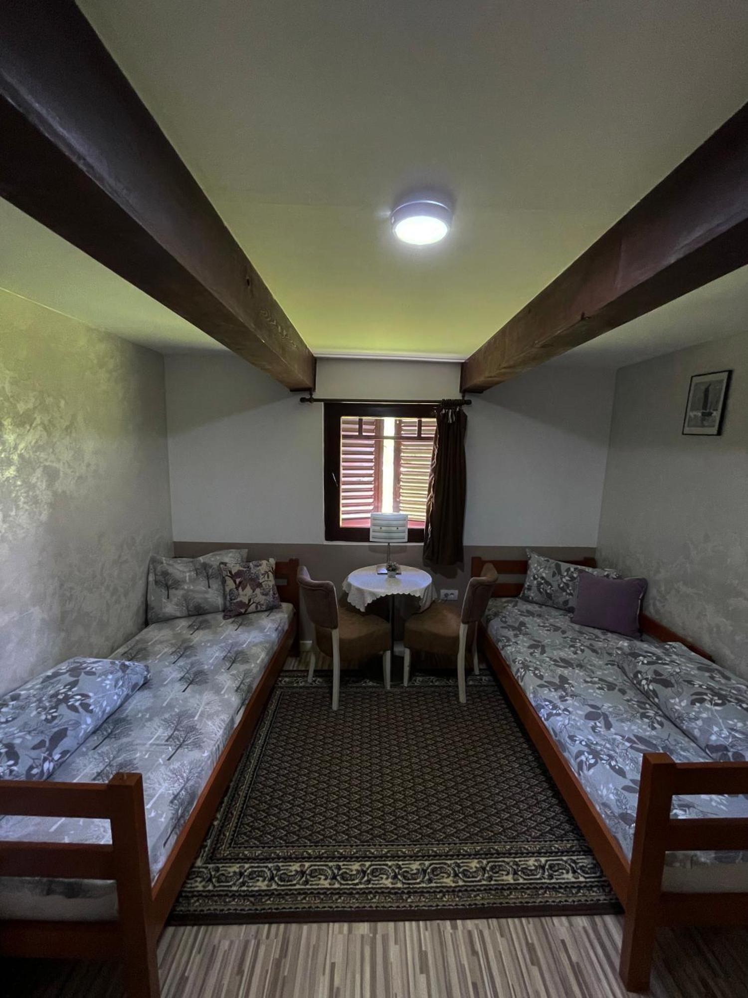Rooms P&L Плав Экстерьер фото